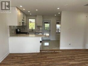 90 Bevdale Rd in Toronto, ON - Building Photo - Building Photo