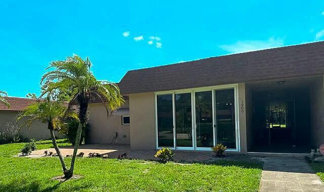 1900 Palmland Dr in Boynton Beach, FL - Building Photo