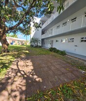 2309 Park Ln in Hollywood, FL - Building Photo