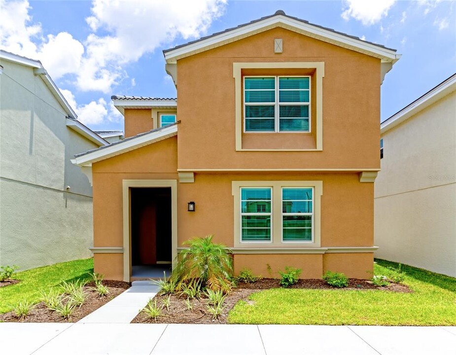 12686 Cades Bay Cir in Lakewood Ranch, FL - Building Photo