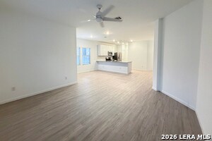 31927 Native Sun Rd in Bulverde, TX - Building Photo - Building Photo