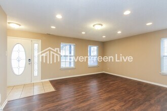 1806 Sonesta Ln in Indianapolis, IN - Building Photo - Building Photo