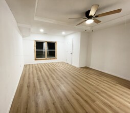 1051 Dubois St in Denison, TX - Building Photo - Building Photo