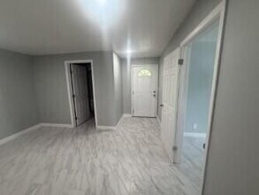 2329 Fairway Dr in West Palm Beach, FL - Building Photo - Building Photo