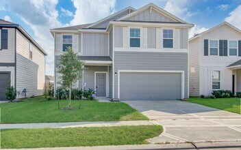 23419 Wrexham St in Spring, TX - Building Photo - Building Photo