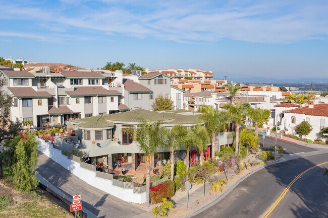 Apartments for rent in Signal Hill, CA