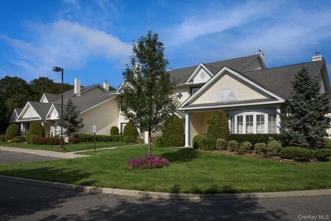 property at 201 Centre Ct