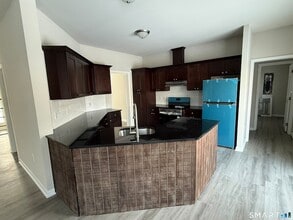 40 Marlin Dr in Norwalk, CT - Foto de edificio - Building Photo