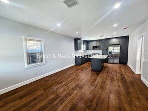 1551 W 103rd St in Los Angeles, CA - Building Photo - Building Photo