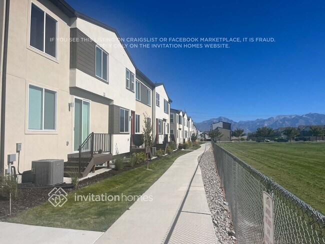 6077 Lower Brk Ln in West Jordan, UT - Building Photo - Building Photo