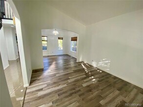 2875 S Tower Way in Aurora, CO - Building Photo - Building Photo