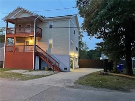 9573 6th Bay St in Norfolk, VA - Building Photo