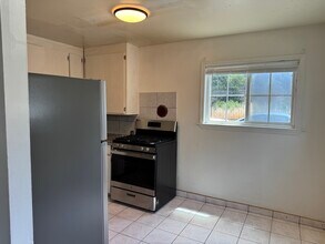 862 Jeanne Ave, Unit 2 in San Jose, CA - Building Photo - Building Photo