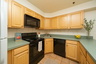 102 Hudson St in Hoboken, NJ - Building Photo - Building Photo