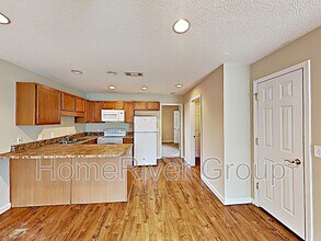 8435 Chisholm Rd in Pensacola, FL - Building Photo - Building Photo