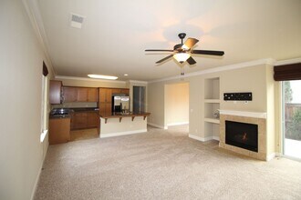 3856 Heritage Ave in Clovis, CA - Building Photo - Building Photo