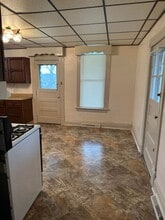 31 Caldwell Ave in Washington, PA - Building Photo - Building Photo