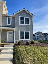 3043 Locust Grv Ct in Harrisonburg, VA - Building Photo - Building Photo