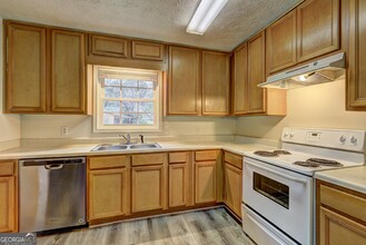 4104 Jodeco Rd in Mcdonough, GA - Building Photo - Building Photo