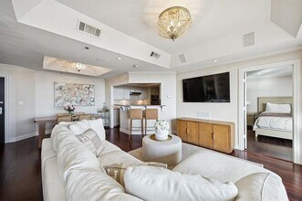 5909 Luther Ln in Dallas, TX - Building Photo - Building Photo