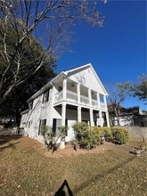 889 Crew St SW in Atlanta, GA - Building Photo - Building Photo