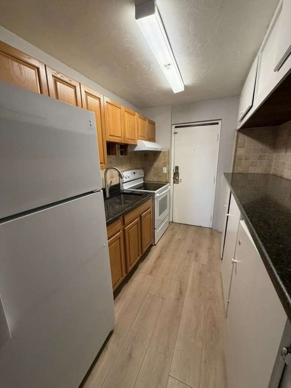 27 Gordon St in Framingham, MA - Building Photo - Building Photo