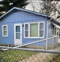 119 Maholm St, Unit B in Newark, OH - Building Photo