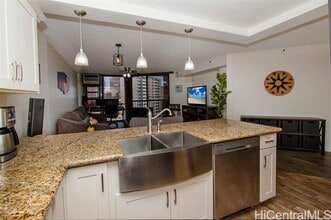 60 N Beretania St in Honolulu, HI - Building Photo - Building Photo