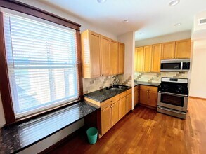 2328 N Kostner Ave in Chicago, IL - Building Photo - Building Photo