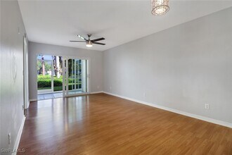 125 Wading Bird Cir in Naples, FL - Building Photo - Building Photo