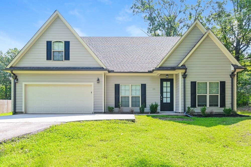 4656 Alexander Rd in Olive Branch, MS - Building Photo