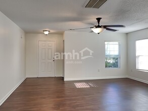 4426 Red Hook Rd in Monroe, NC - Foto de edificio - Building Photo