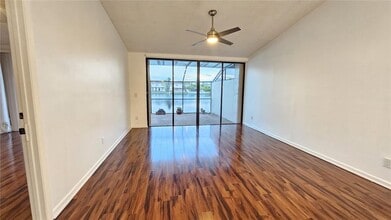 1189 NW 122nd Ter in Pembroke Pines, FL - Building Photo - Building Photo