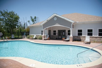 Pinnacle at Hammock Place in Panama City, FL - Building Photo - Building Photo