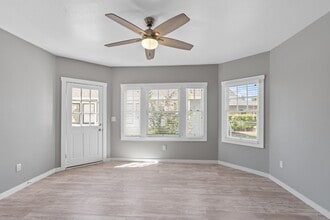 547 Randolph St in Napa, CA - Building Photo - Building Photo