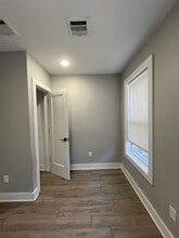 26 Yale Ave, Unit 2R in Jersey City, NJ - Building Photo - Building Photo