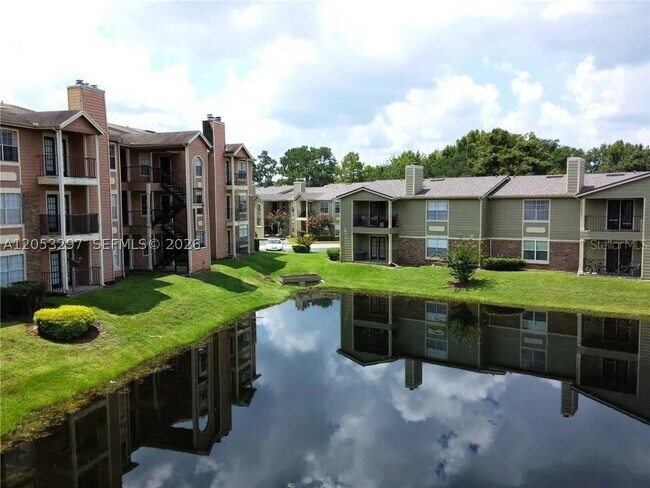 2550 N Alafaya Trail