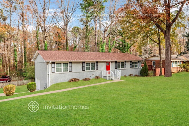 3782 Lake Dr SE in Smyrna, GA - Building Photo - Building Photo