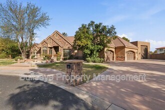 2558 E Page Ct in Gilbert, AZ - Building Photo - Building Photo