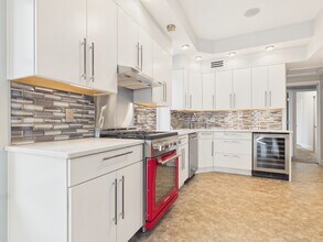 1017 N Front St in Harrisburg, PA - Building Photo - Building Photo