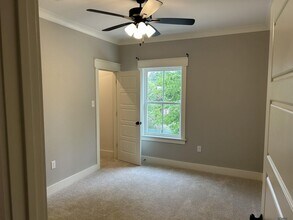 5704 Goodwood Crossing Ln in Baton Rouge, LA - Building Photo - Building Photo