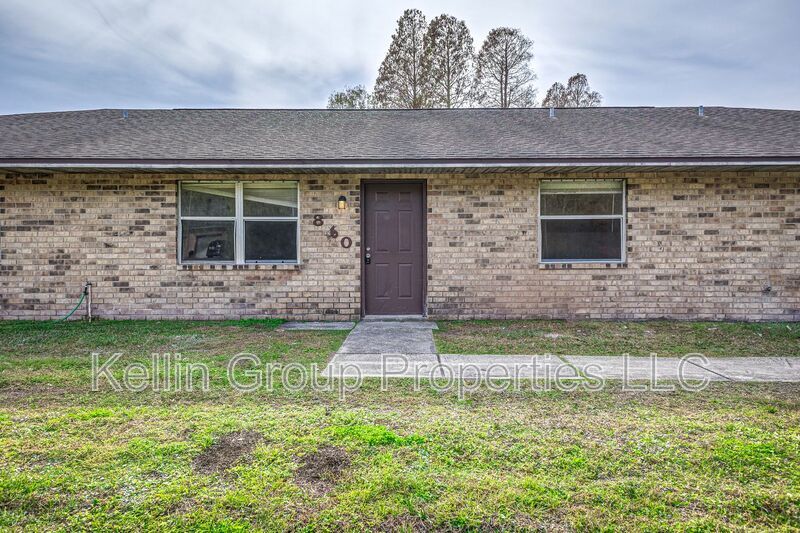 858 Fox Lake Dr in Lakeland, FL - Building Photo