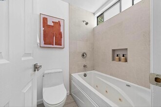 163 Gladys Ave in Mountain View, CA - Building Photo - Building Photo