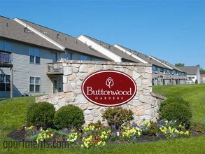 Buttonwood Gardens Apartments in York, PA - Building Photo - Building Photo