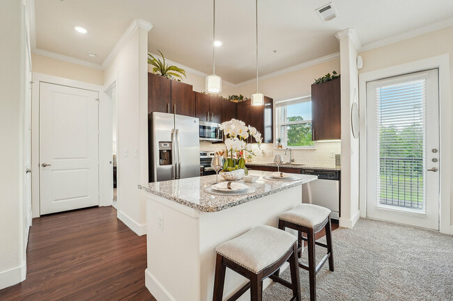 Ivy Point Kingwood