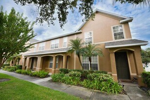 12721 Black Mangrove Dr in Largo, FL - Building Photo