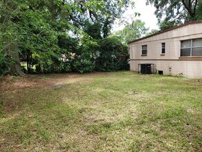 10255 Swarthmore Dr in Jacksonville, FL - Building Photo - Building Photo