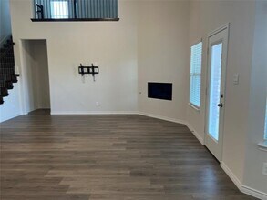 10517 Breezeway Dr in Cross Roads, TX - Building Photo - Building Photo