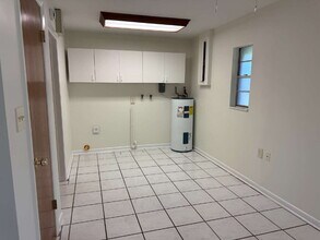 2633 Coral Ave in Kissimmee, FL - Building Photo - Building Photo