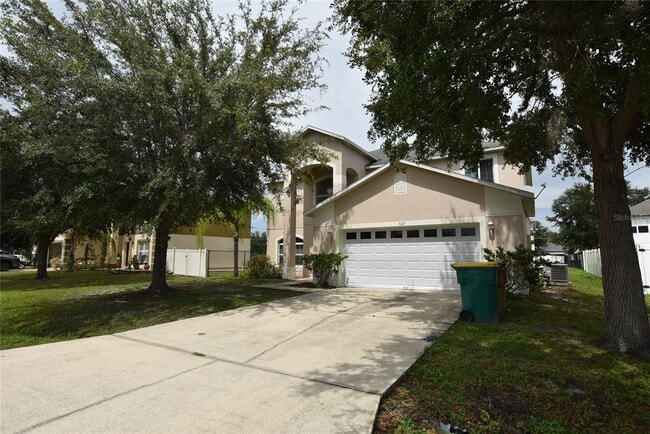 property at 527 Bristol Cir